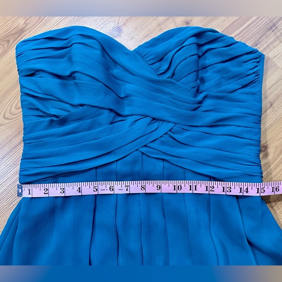 David's Bridal Strapless Emerald Green Dress - Picture 7 of 8